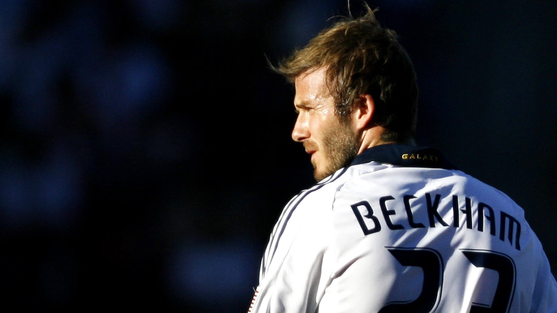 _新颖场地设计：未来感十足的高科技球场_，科幻篮球场