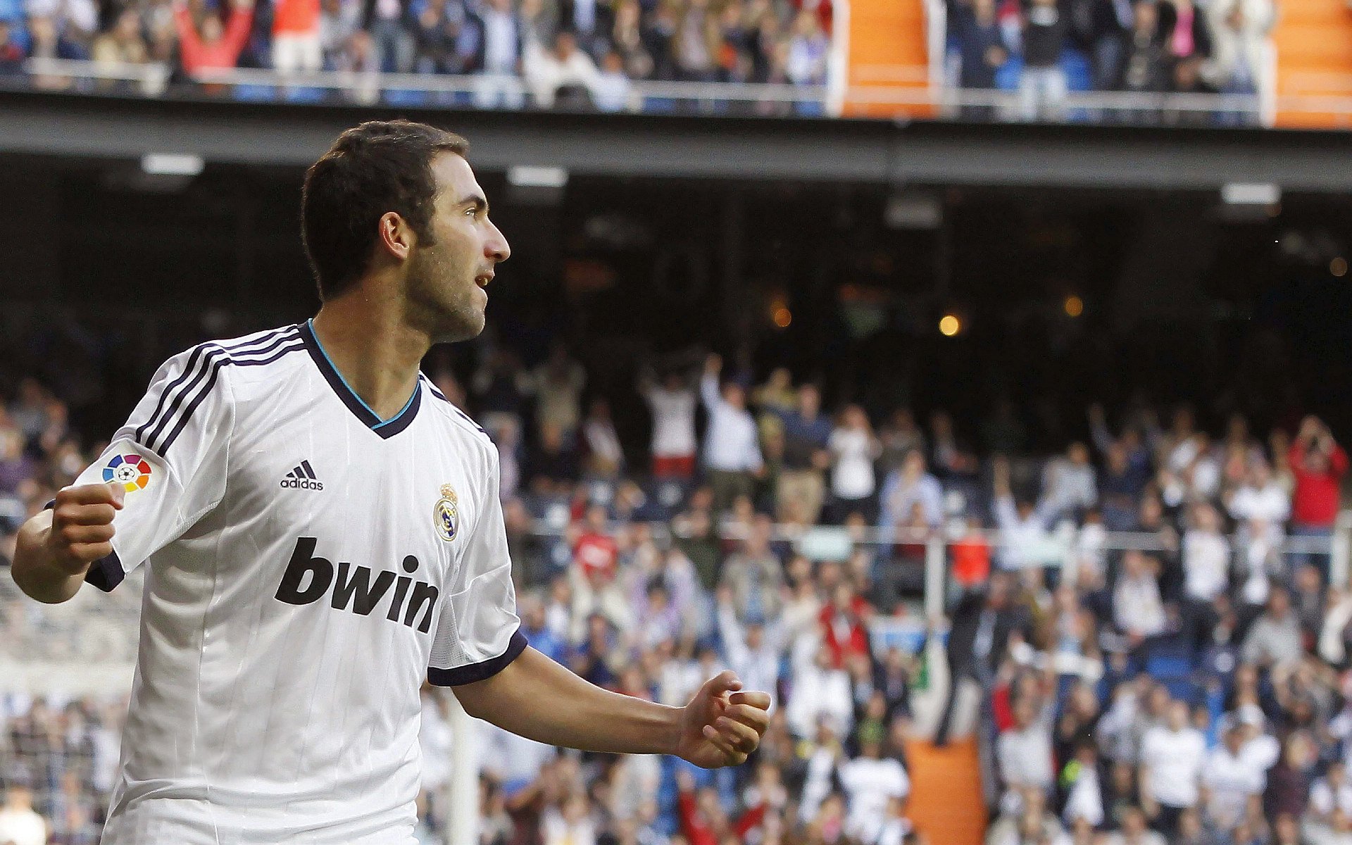 足球商业运营课程吸引职业经理人转型，足球商业化